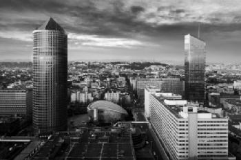 K681H4_EDITORIAL_HiRes