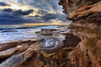 Skaliste wybrzeże Australii