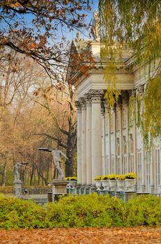 Łazienki Królewskie jesienią