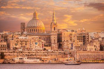Widok na architekturę Valletty. Malta