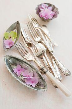 Srebrne ozdobne sztućce