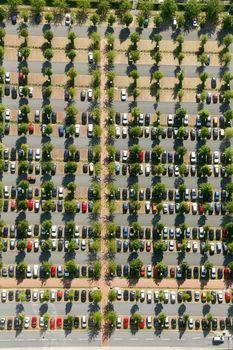 Widok parkingu z lotu ptaka