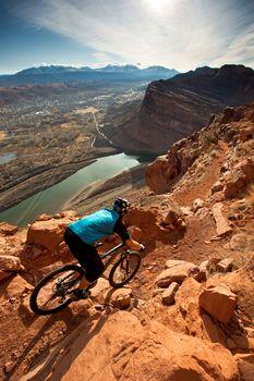 Wyczynowa jazda na rowerze górskim