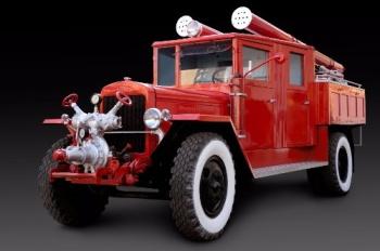 Zabytkowy wóz strażacki