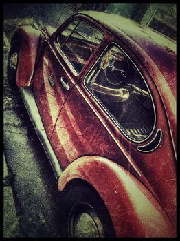 Czerwony Volkswagen Beetle