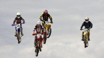 Cztery motory w powietrzu