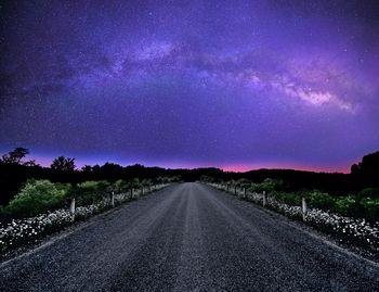 H1XJXC_EDITORIAL_HiRes