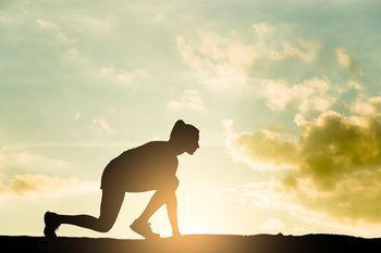 Rozgrzewka przed porannym joggingiem