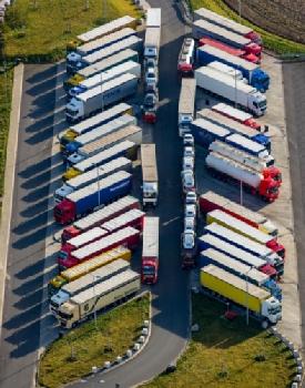 BEW1C94201A_EDITORIAL_HiRes