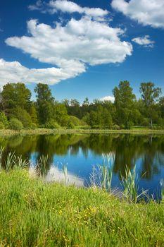 Jezioro Ostrzyckie na Kaszubach