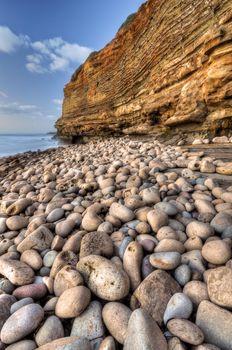 Kamienista plaża w San Diego. Kalifornia