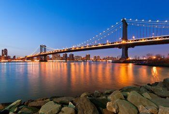 Manhattan Bridge. USA