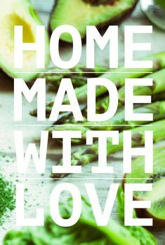 Napis na zielonym tle