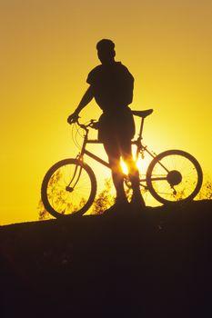 Odpoczynek na przejażdżce rowerowej