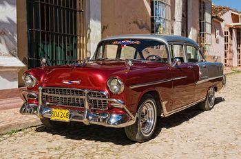 Zabytkowy samochód. Trinidad, Prowincja Sancti Spiritus na Kubie