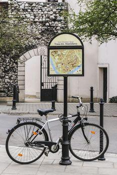 Rower między słupkami