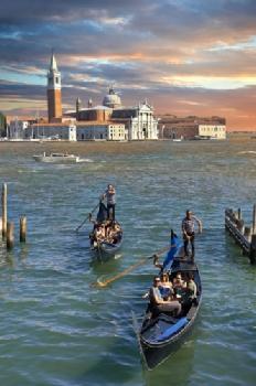 BEW1BBF688B_EDITORIAL_HiRes